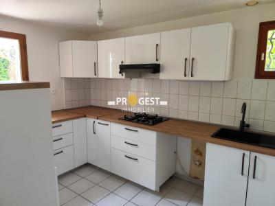 For rent Gardanne 4 rooms 88 m2 Bouches du Rhone (13120) photo 1
