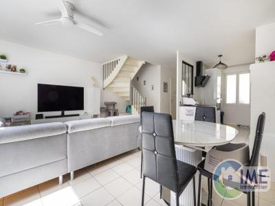 For sale Ballainvilliers 4 rooms 83 m2 Essonne (91160) photo 1