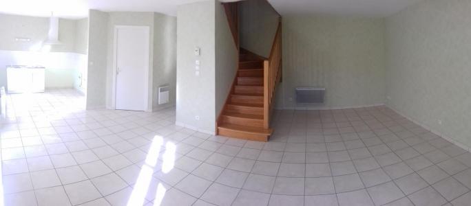 For rent Priziac 4 rooms 79 m2 Morbihan (56320) photo 0