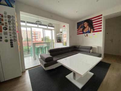 Annonce Location 8 pi�ces Appartement Lyon-8eme-arrondissement 69
