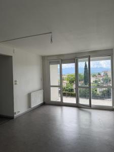 For rent Romans-sur-isere 67 m2 Drome (26100) photo 0