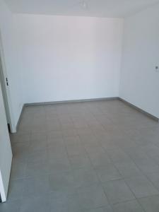 Louer Appartement 56 m2 Belleville