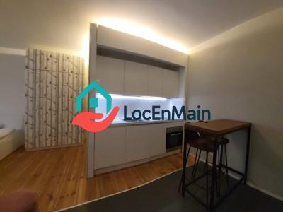 Annonce Location Appartement Paris-10eme-arrondissement 75