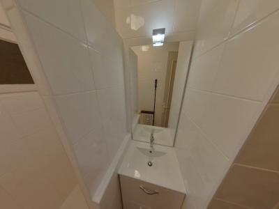 Louer Appartement Caluire-et-cuire 910 euros