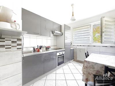 For sale Montbeliard 3 rooms 61 m2 Doubs (25200) photo 0