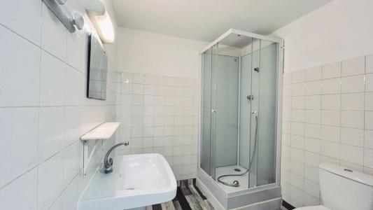 For rent Blaye 1 room 21 m2 Gironde (33390) photo 2