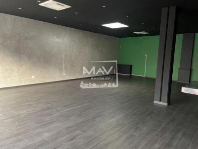 For rent Villeneuve-d'ascq 148 m2 Nord (59491) photo 3