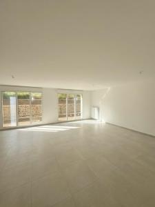 For sale Morainvilliers 5 rooms 130 m2 Yvelines (78630) photo 2