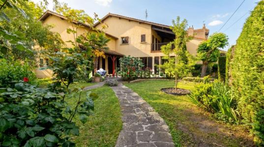 For sale Clermont-ferrand 6 rooms 252 m2 Puy de dome (63100) photo 1