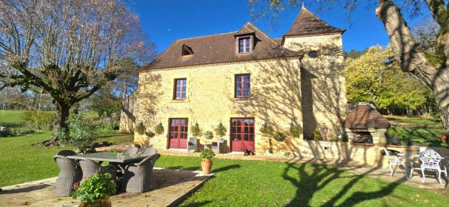 For sale Saint-laurent-des-batons 10 rooms 245 m2 Dordogne (24510) photo 0