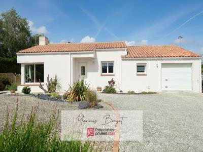 For sale Challans 5 rooms 113 m2 Vendee (85300) photo 0