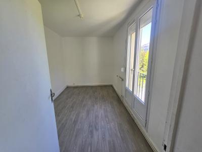 Louer Appartement 47 m2 Charleville-mezieres