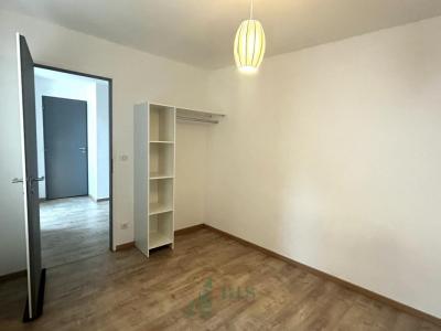 For rent Roanne 3 rooms 65 m2 Loire (42300) photo 3