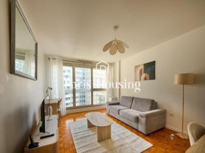 For rent Puteaux 3 rooms 56 m2 Hauts de Seine (92800) photo 3