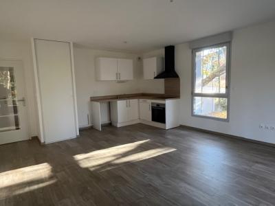For rent Tourcoing 3 rooms 65 m2 Nord (59200) photo 0