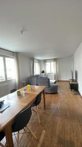 Annonce Location Appartement Laval 53