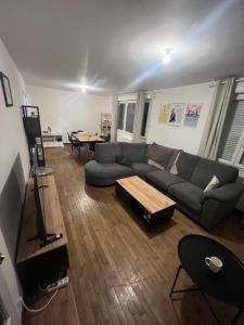 Louer Appartement 115 m2 Laval