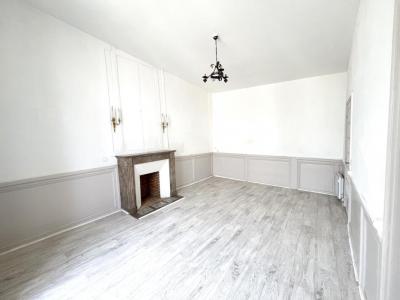 For rent Rennes 2 rooms 59 m2 Ille et vilaine (35000) photo 0