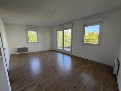 For rent Saint-sebastien-sur-loire 3 rooms 59 m2 Loire atlantique (44230) photo 1