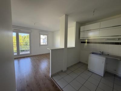 For rent Saint-sebastien-sur-loire 3 rooms 59 m2 Loire atlantique (44230) photo 4