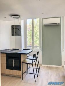 For rent Marseille-9eme-arrondissement 2 rooms 27 m2 Bouches du Rhone (13009) photo 0