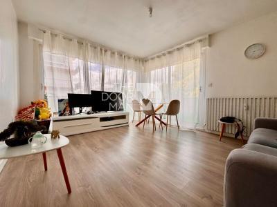 For sale Laval 2 rooms 44 m2 Mayenne (53000) photo 0