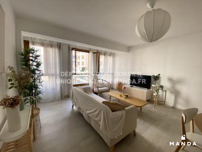 Louer Appartement Marseille-4eme-arrondissement Bouches du Rhone