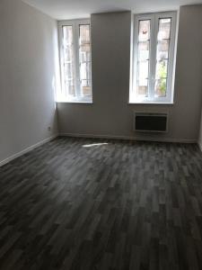 Louer Appartement Moulins 429 euros