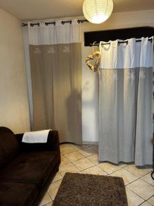 Annonce Location 2 pi�ces Appartement Escale 04