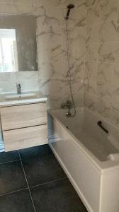 Louer Appartement Talence 607 euros