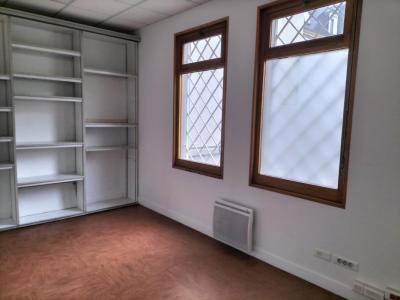 Louer Local commercial 59 m2 Noyon