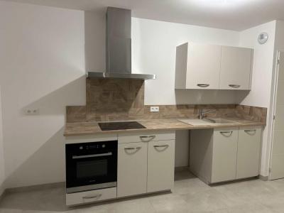 Louer Appartement Bezannes 779 euros