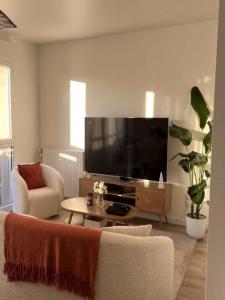 For rent Chartres 3 rooms 63 m2 Eure et loir (28000) photo 2