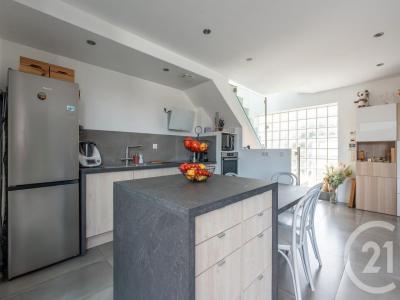 Acheter Appartement 99 m2 Fontenay-sous-bois