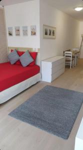 For rent Garenne-colombes 1 room 32 m2 Hauts de Seine (92250) photo 1