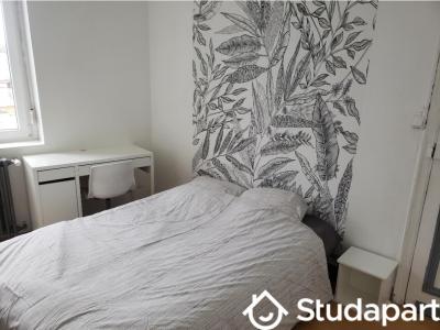 Louer Appartement 11 m2 Roubaix