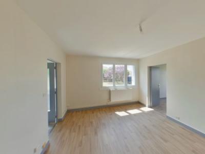 For sale Vierzon 3 rooms 71 m2 Cher (18100) photo 0
