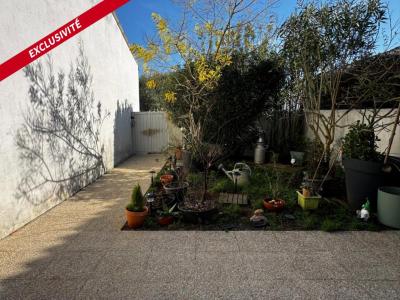 For sale Saint-pierre-d'oleron 5 rooms 97 m2 Charente maritime (17310) photo 1