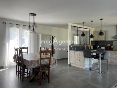 For sale Grand-village-plage 3 rooms 89 m2 Charente maritime (17370) photo 2