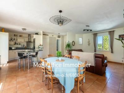 For sale Meyreuil 6 rooms 180 m2 Bouches du Rhone (13590) photo 4