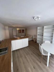 For sale Puy-sainte-reparade 3 rooms 65 m2 Bouches du Rhone (13610) photo 1