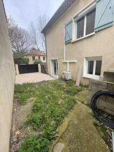 For sale Puy-sainte-reparade 3 rooms 65 m2 Bouches du Rhone (13610) photo 2