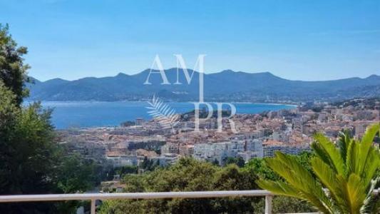 Annonce Location vacances 10 pi�ces Appartement Cannes 06
