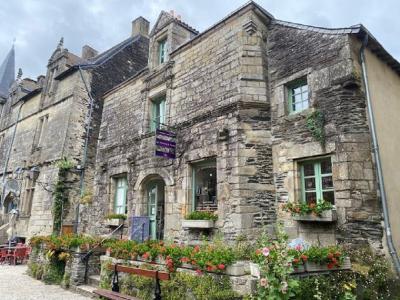 For sale Rochefort-en-terre 8 rooms 168 m2 Morbihan (56220) photo 2
