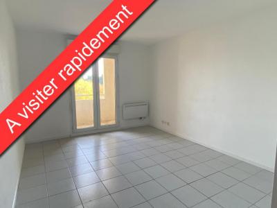 For rent Nimes 1 room 22 m2 Gard (30000) photo 0