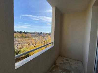 Louer Appartement Nimes 405 euros