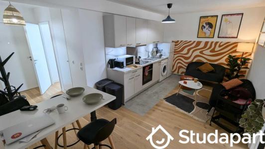 For rent Clichy 1 room 9 m2 Hauts de Seine (92110) photo 4