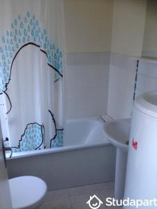 For rent Rouen 1 room 23 m2 Seine maritime (76000) photo 4