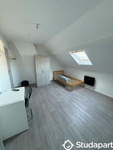 For rent Roubaix 1 room 10 m2 Nord (59100) photo 3
