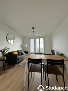 For rent Nantes 1 room 11 m2 Loire atlantique (44000) photo 0